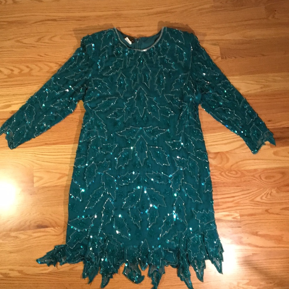 Vintage emerald green sequin holiday dress